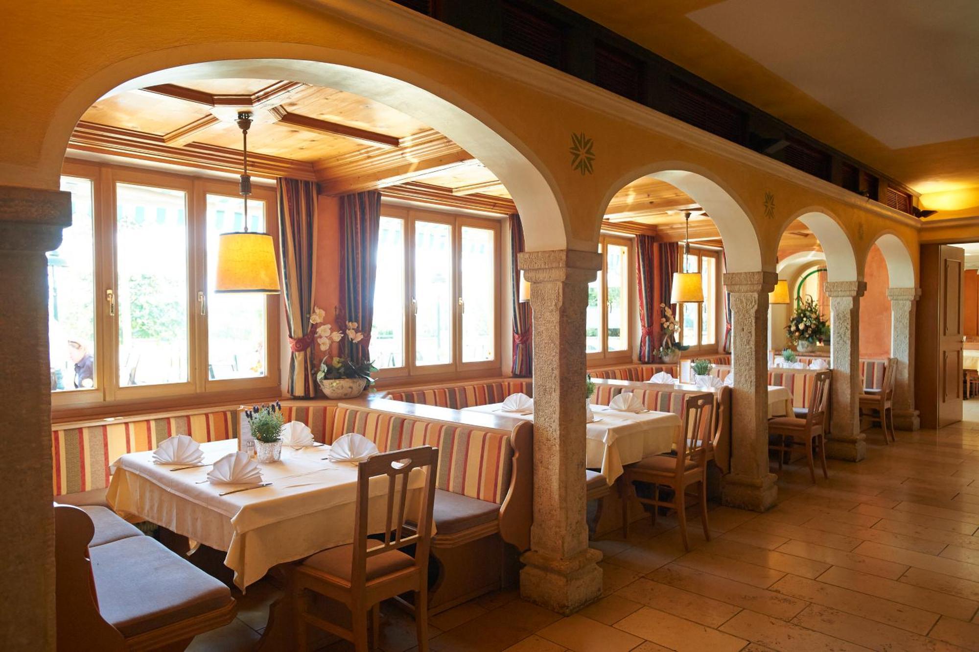 Hotel Gastagwirt Eugendorf Esterno foto