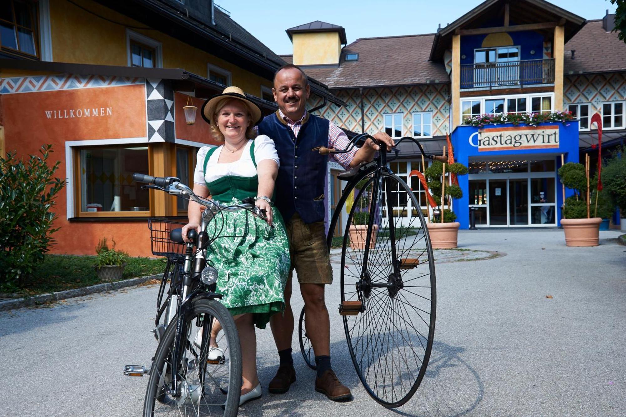 Hotel Gastagwirt Eugendorf Esterno foto